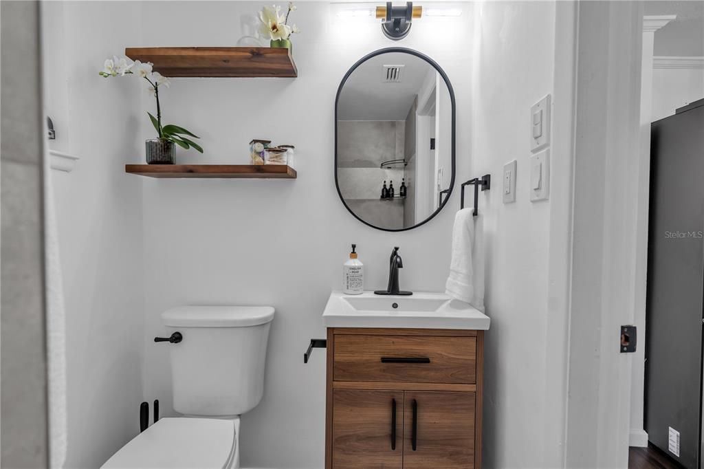 Active With Contract: $360,000 (3 beds, 2 baths, 1133 Square Feet)