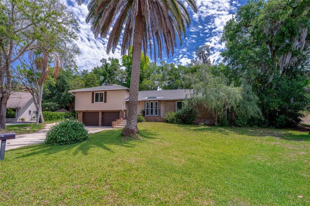 For Sale: $459,000 (3 beds, 2 baths, 2255 Square Feet)