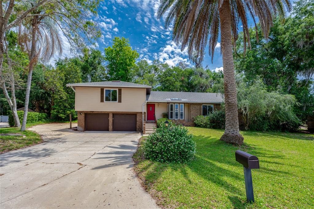 For Sale: $459,000 (3 beds, 2 baths, 2255 Square Feet)