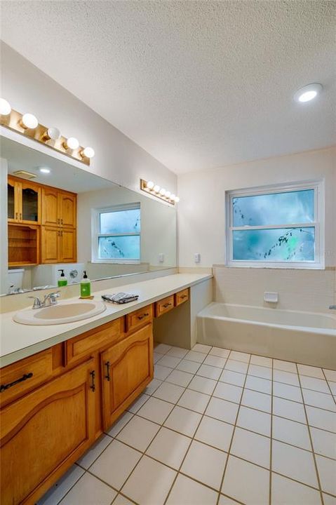For Sale: $459,000 (3 beds, 2 baths, 2255 Square Feet)