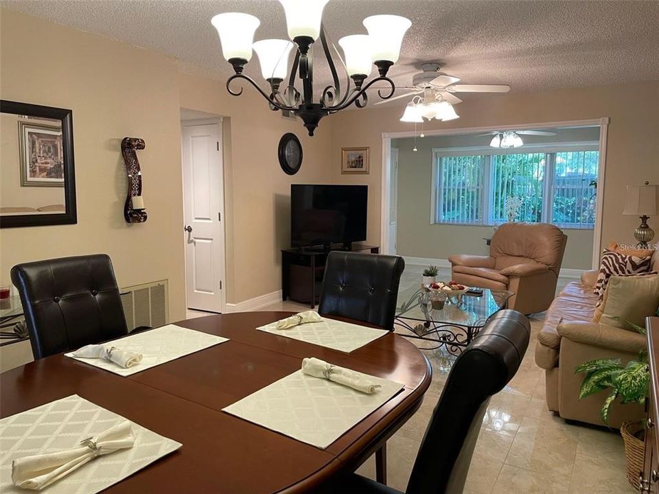 En Venta: $225,000 (2 camas, 2 baños, 1120 Pies cuadrados)