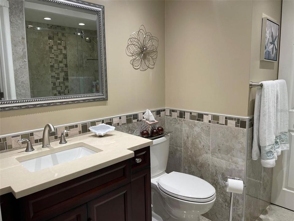 En Venta: $225,000 (2 camas, 2 baños, 1120 Pies cuadrados)