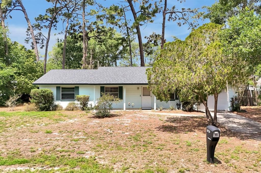 Active With Contract: $317,000 (3 beds, 2 baths, 1280 Square Feet)