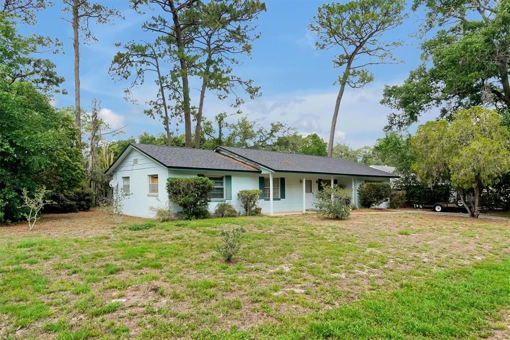 Active With Contract: $317,000 (3 beds, 2 baths, 1280 Square Feet)