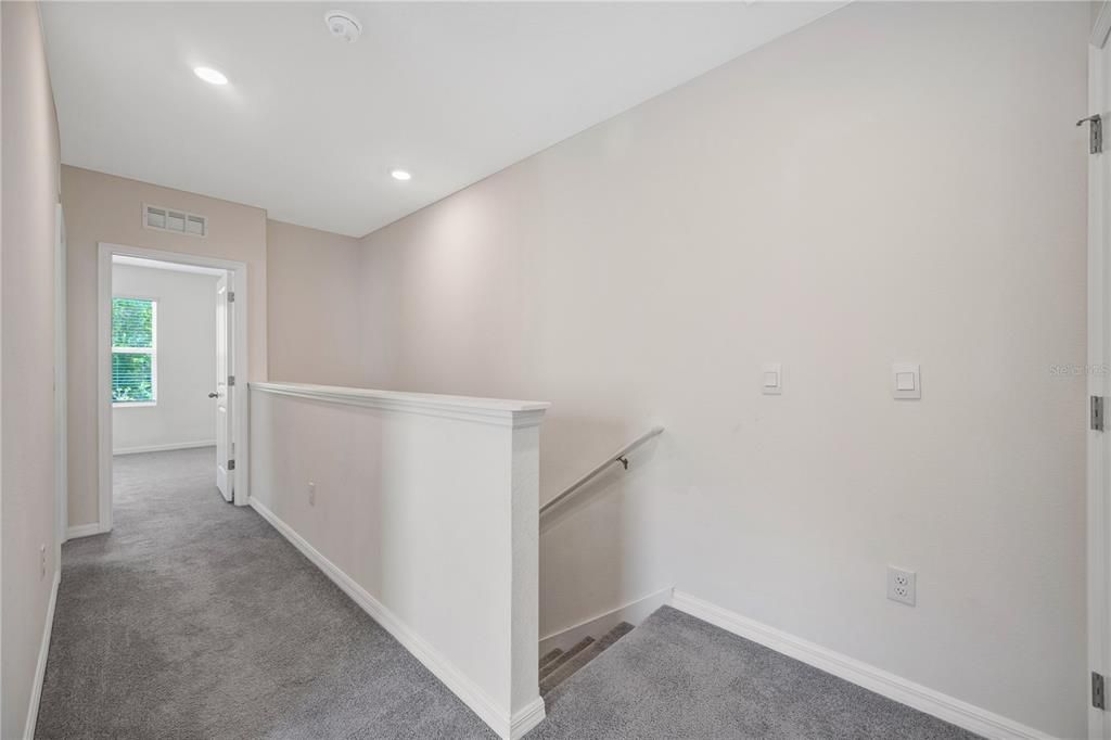 For Sale: $325,000 (3 beds, 2 baths, 1758 Square Feet)
