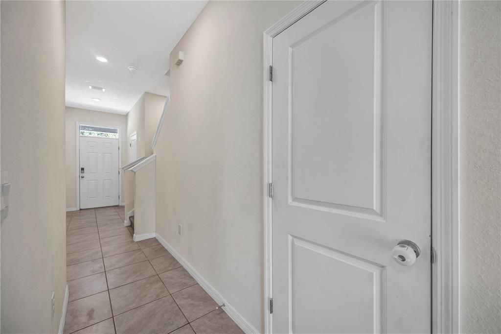 For Sale: $325,000 (3 beds, 2 baths, 1758 Square Feet)