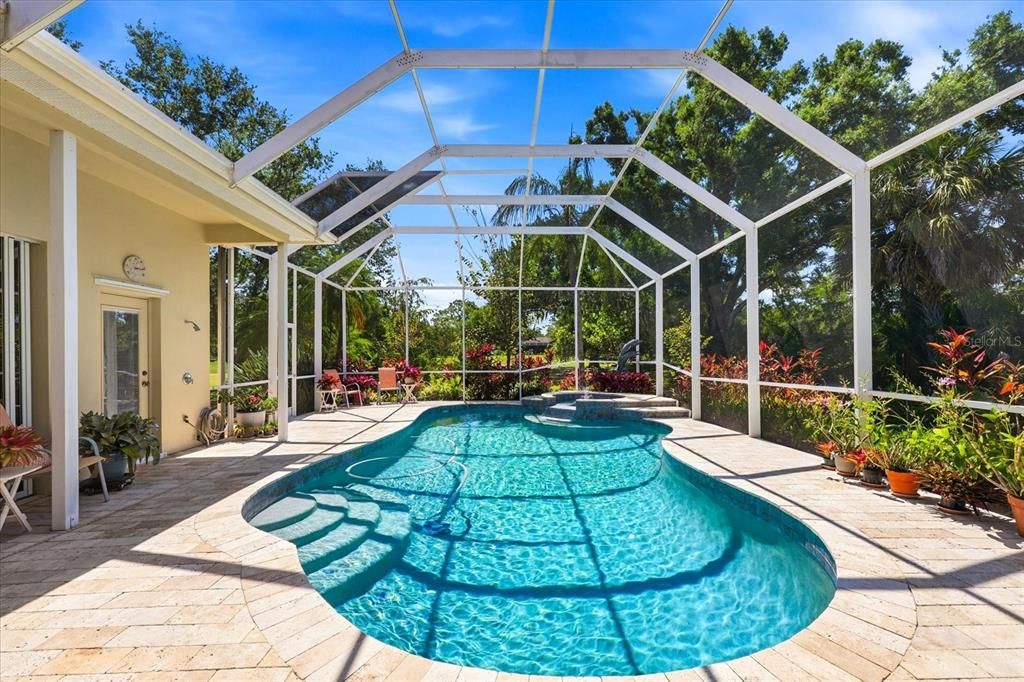 For Sale: $895,000 (4 beds, 3 baths, 2932 Square Feet)
