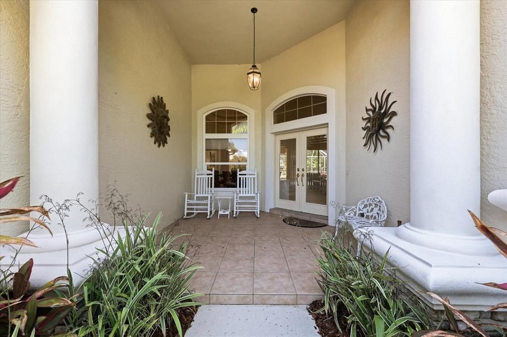For Sale: $895,000 (4 beds, 3 baths, 2932 Square Feet)