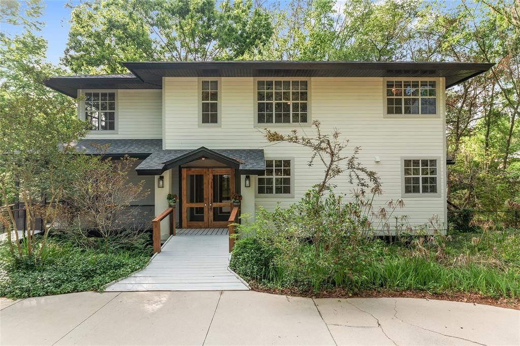 Active With Contract: $599,000 (4 beds, 3 baths, 2531 Square Feet)