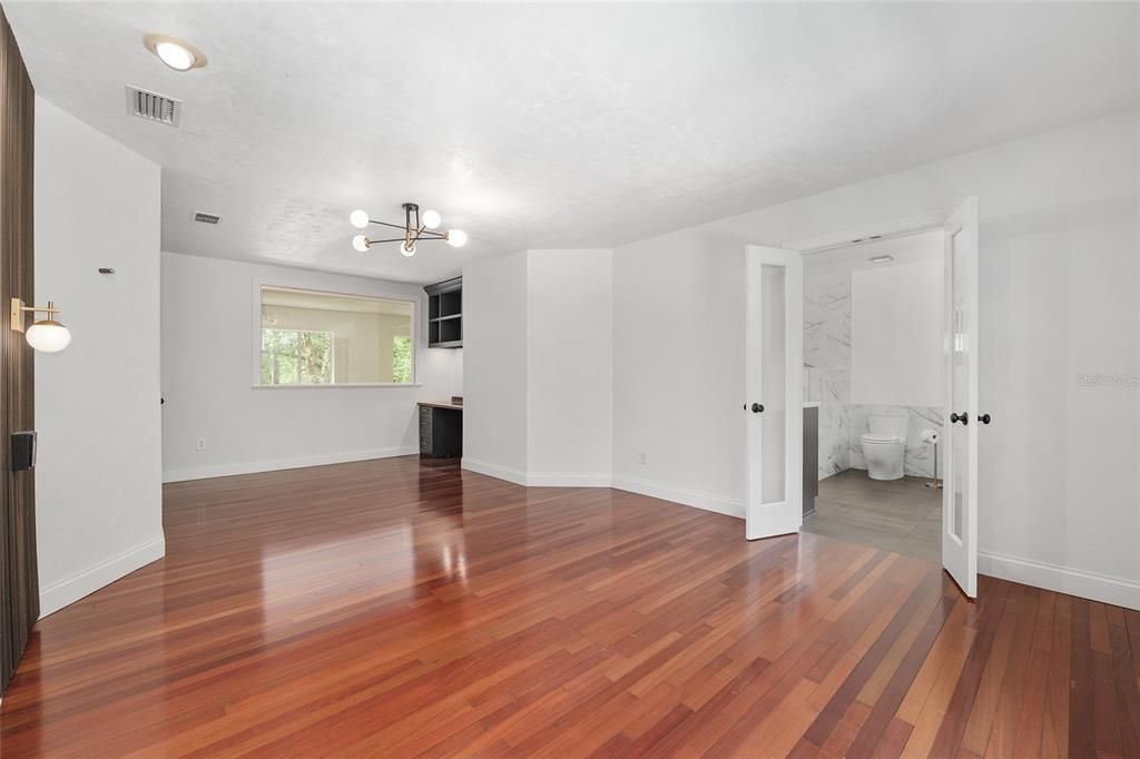 Active With Contract: $599,000 (4 beds, 3 baths, 2531 Square Feet)