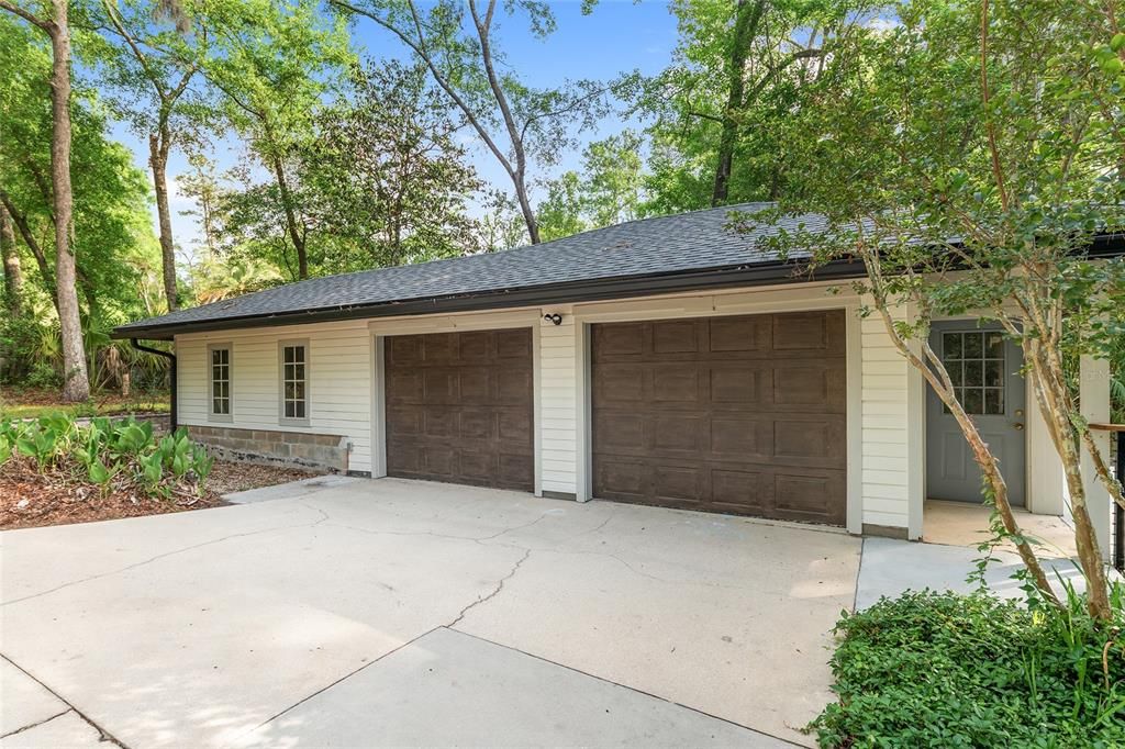 Active With Contract: $599,000 (4 beds, 3 baths, 2531 Square Feet)
