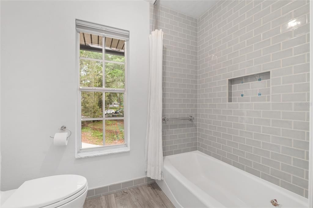 Active With Contract: $599,000 (4 beds, 3 baths, 2531 Square Feet)