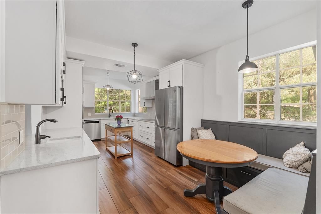 Active With Contract: $599,000 (4 beds, 3 baths, 2531 Square Feet)
