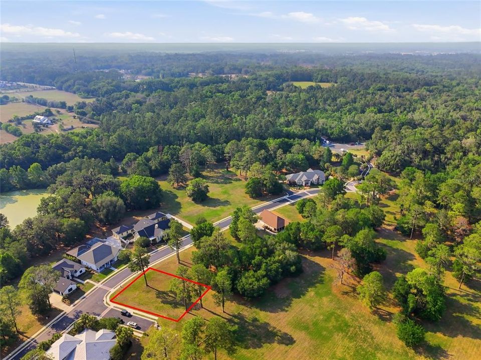 待售: $129,999 (0.23 acres)