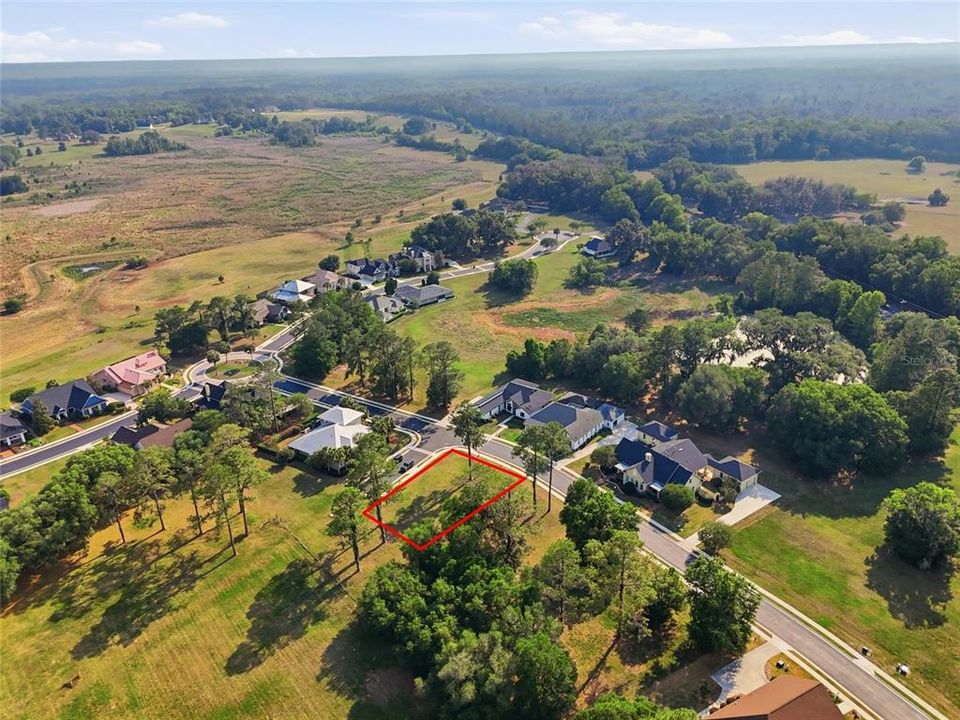 待售: $129,999 (0.23 acres)