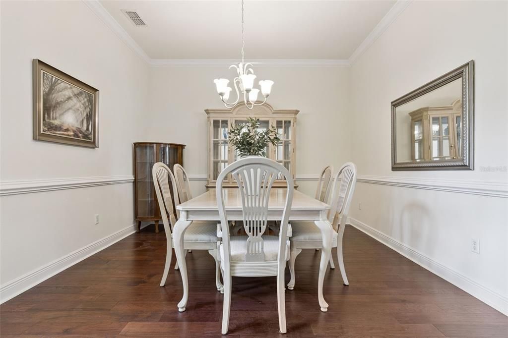 En Venta: $490,000 (4 camas, 2 baños, 2734 Pies cuadrados)