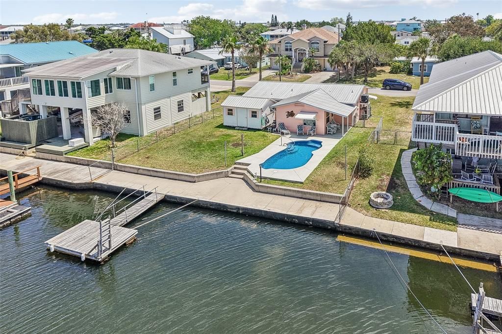 For Sale: $385,000 (2 beds, 2 baths, 1128 Square Feet)