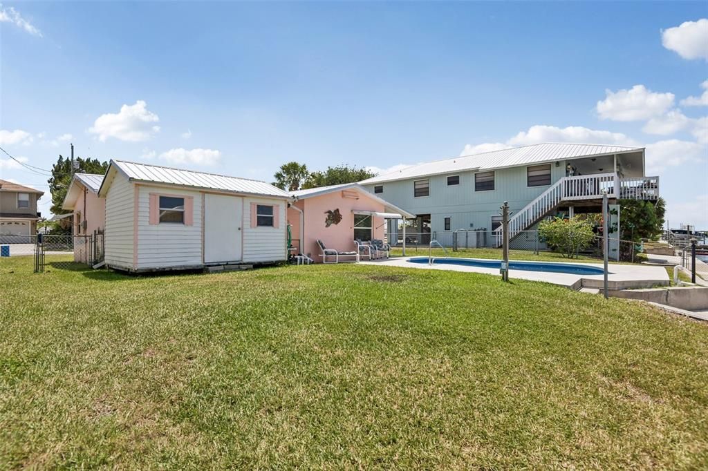 For Sale: $385,000 (2 beds, 2 baths, 1128 Square Feet)