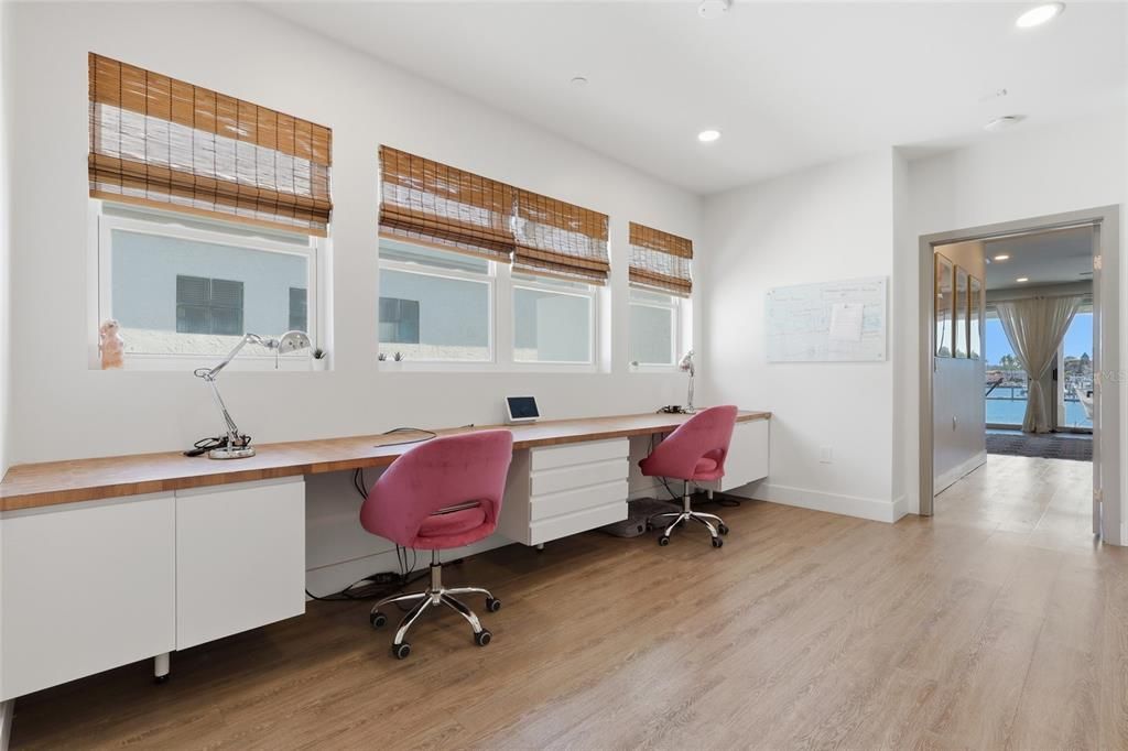 For Rent: $16,500 (6 beds, 4 baths, 3670 Square Feet)