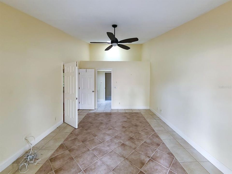 For Sale: $191,500 (2 beds, 2 baths, 1151 Square Feet)