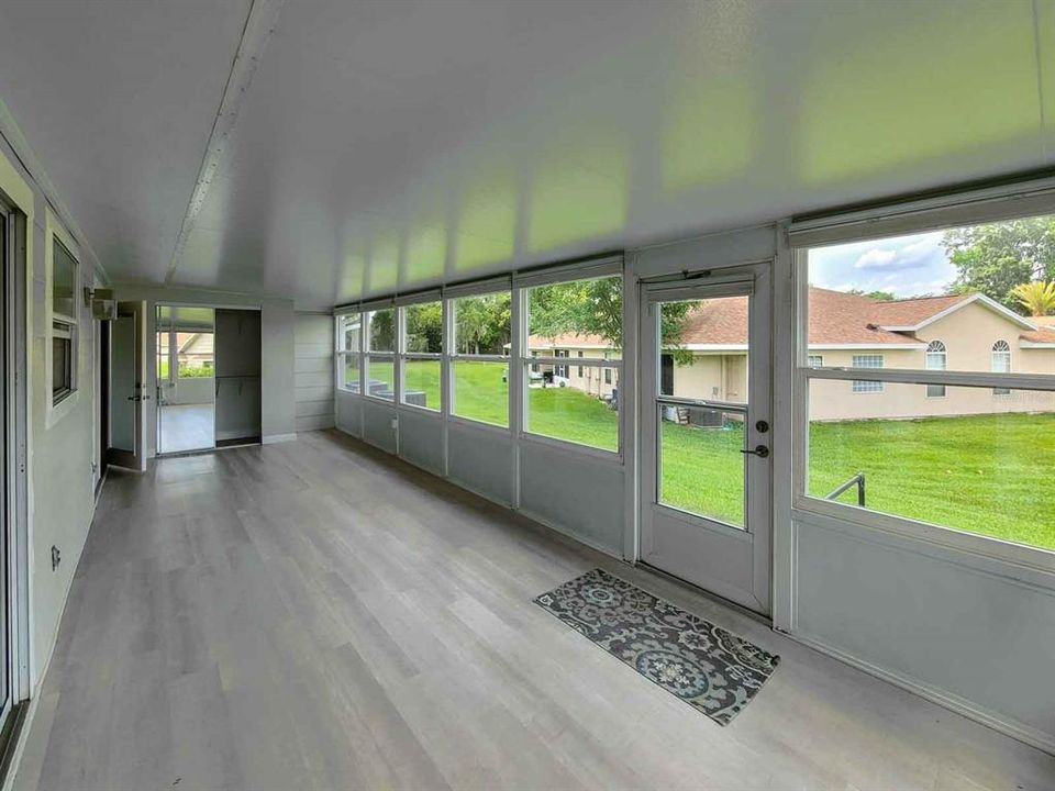 For Sale: $191,500 (2 beds, 2 baths, 1151 Square Feet)