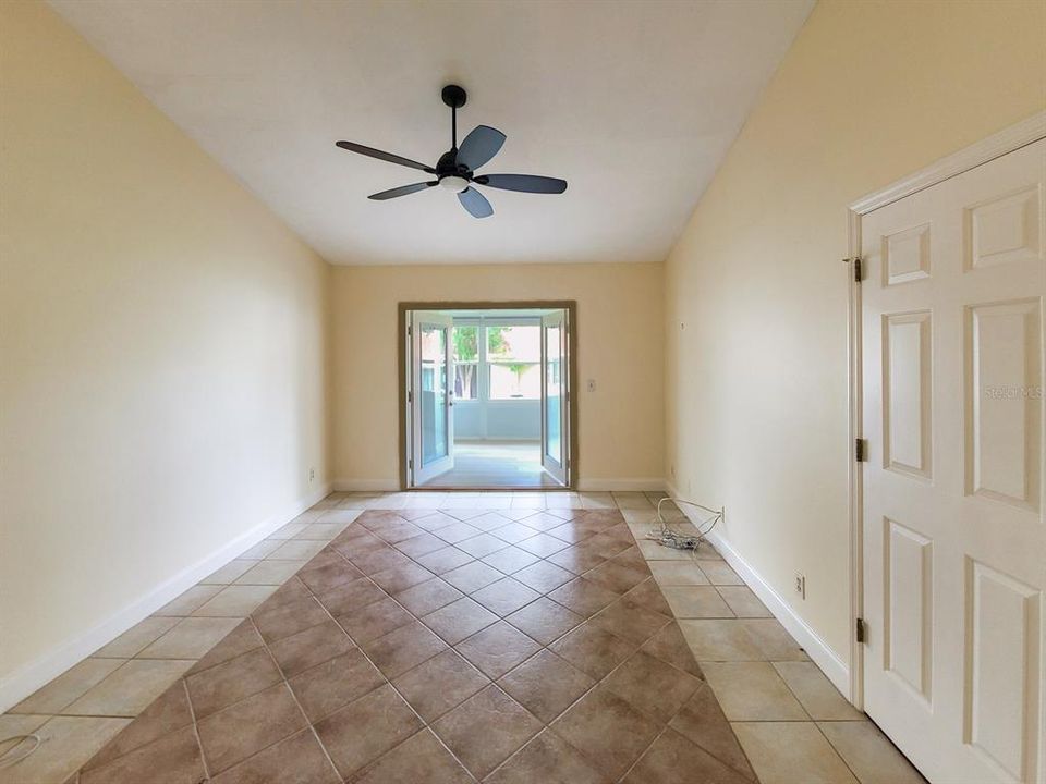 For Sale: $191,500 (2 beds, 2 baths, 1151 Square Feet)