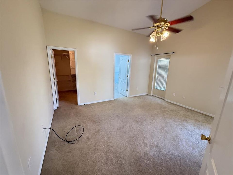 For Rent: $2,025 (3 beds, 2 baths, 1593 Square Feet)