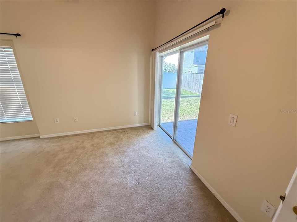 For Rent: $2,025 (3 beds, 2 baths, 1593 Square Feet)