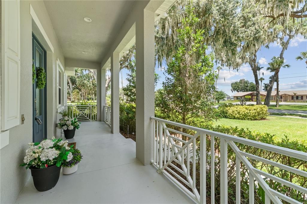 For Sale: $1,395,000 (4 beds, 4 baths, 2834 Square Feet)