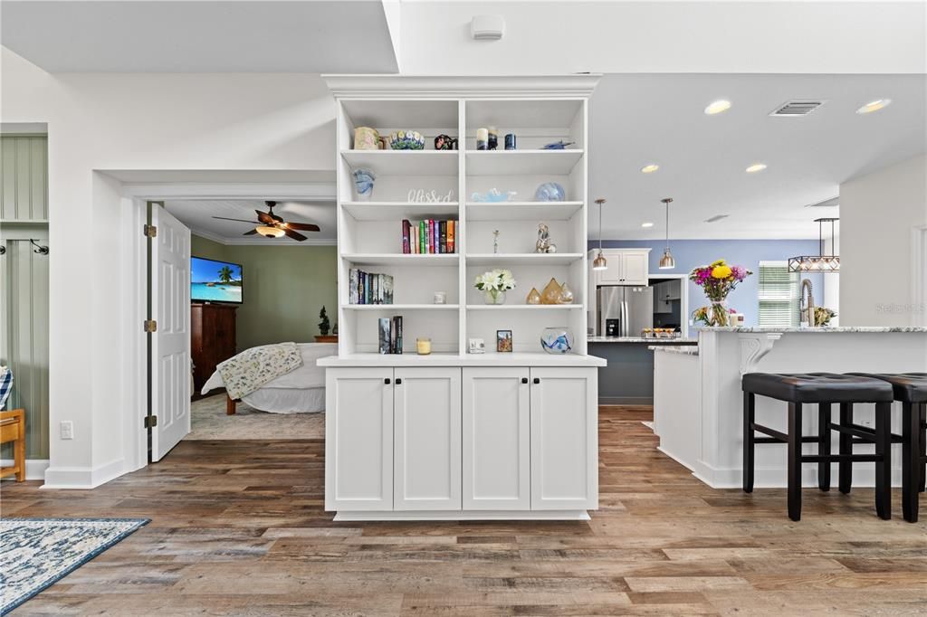 For Sale: $1,395,000 (4 beds, 4 baths, 2834 Square Feet)