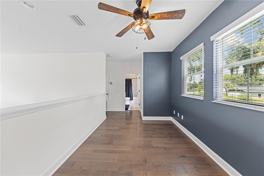 For Sale: $1,395,000 (4 beds, 4 baths, 2834 Square Feet)
