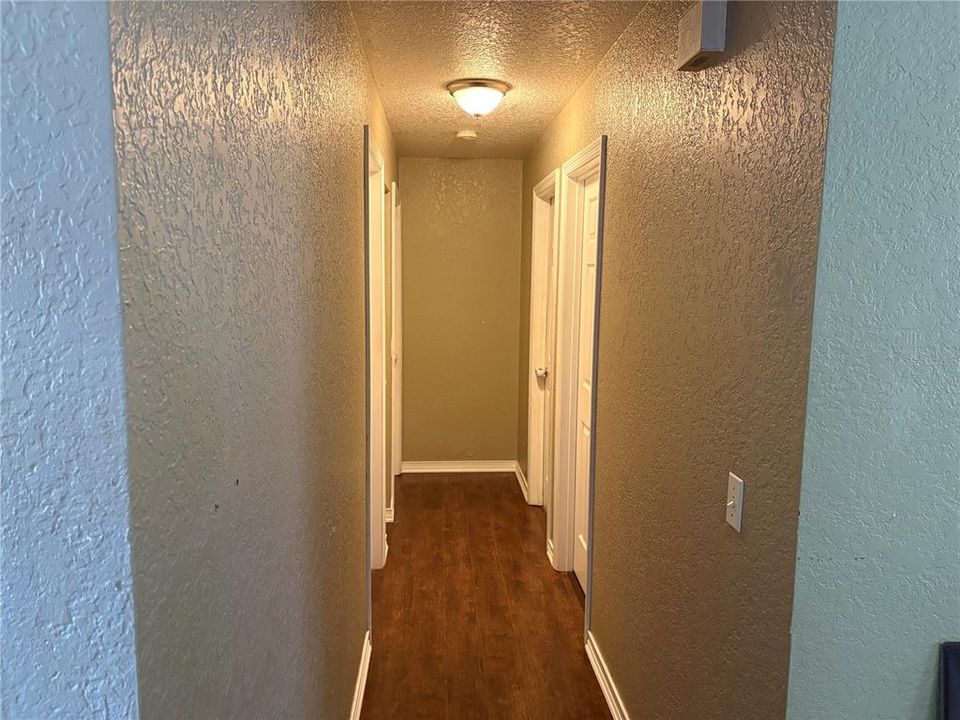 Active With Contract: $239,900 (3 beds, 2 baths, 1684 Square Feet)