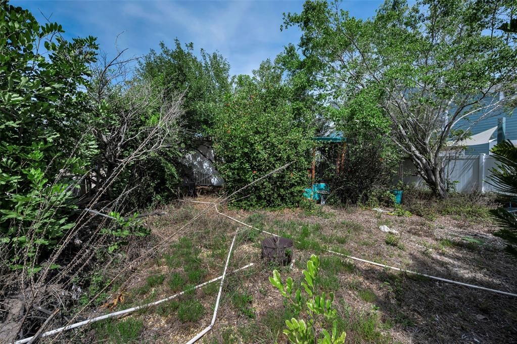 На продажу: $445,000 (2 спален, 2 ванн, 963 Квадратных фут)