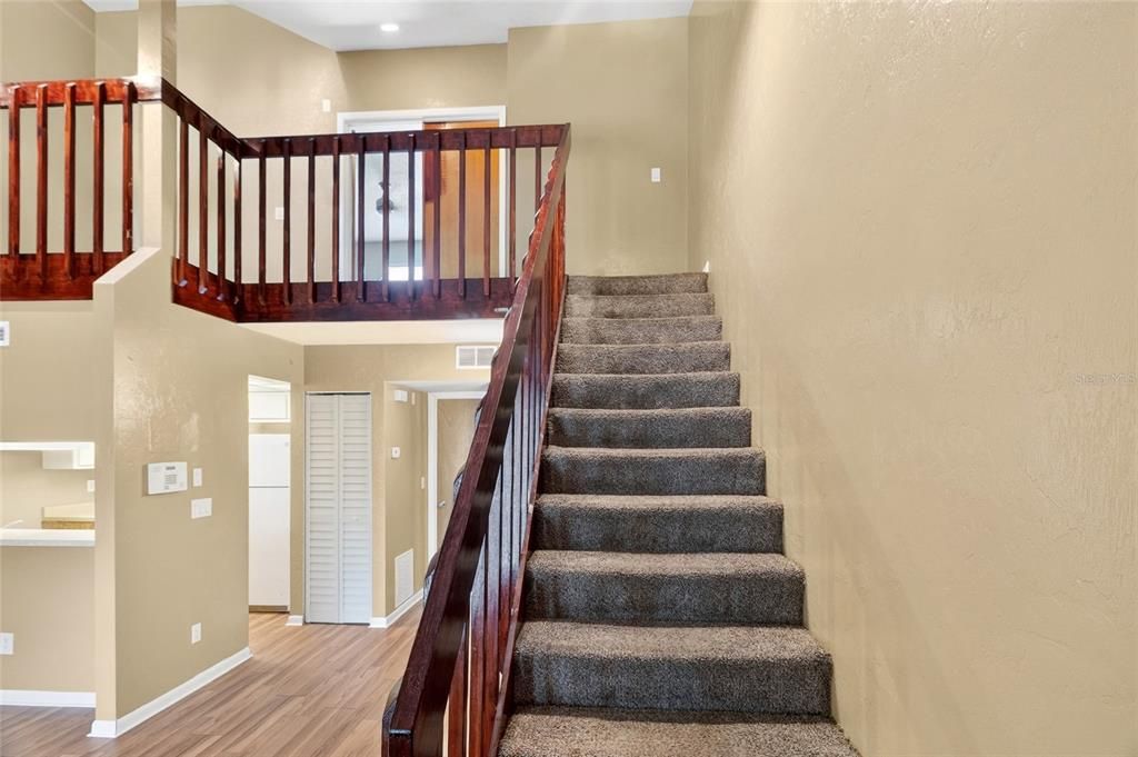 For Sale: $175,000 (2 beds, 2 baths, 1082 Square Feet)
