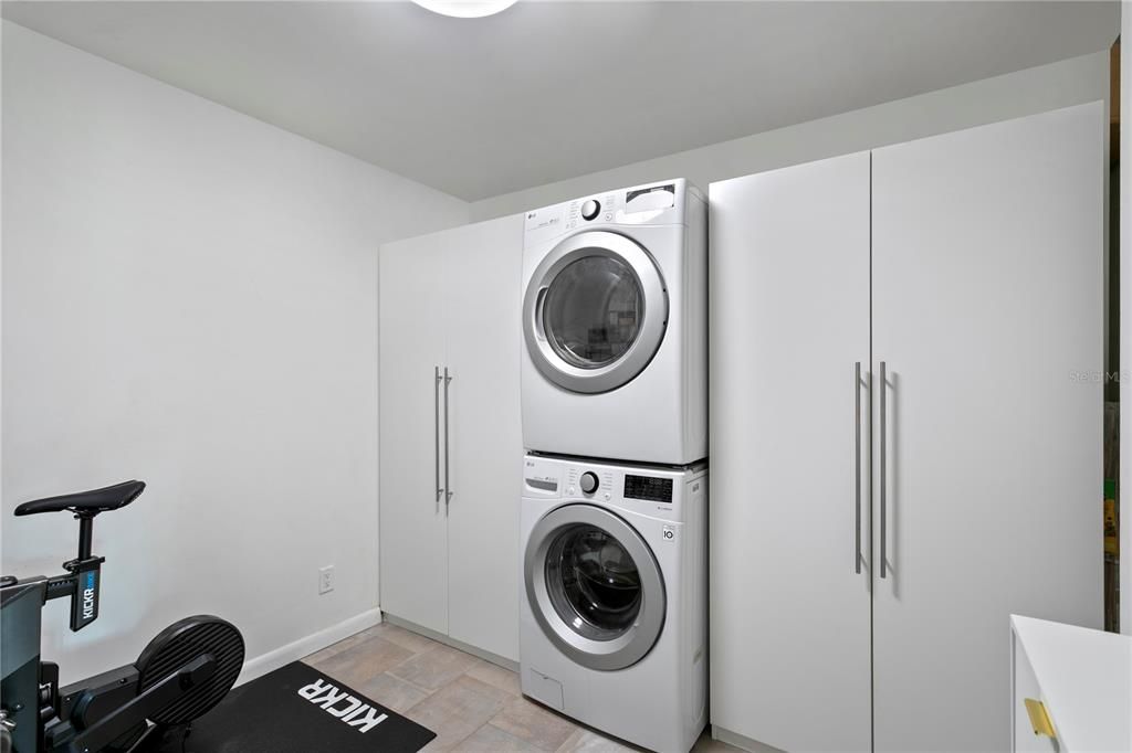 Activo con contrato: $818,000 (2 camas, 2 baños, 1401 Pies cuadrados)