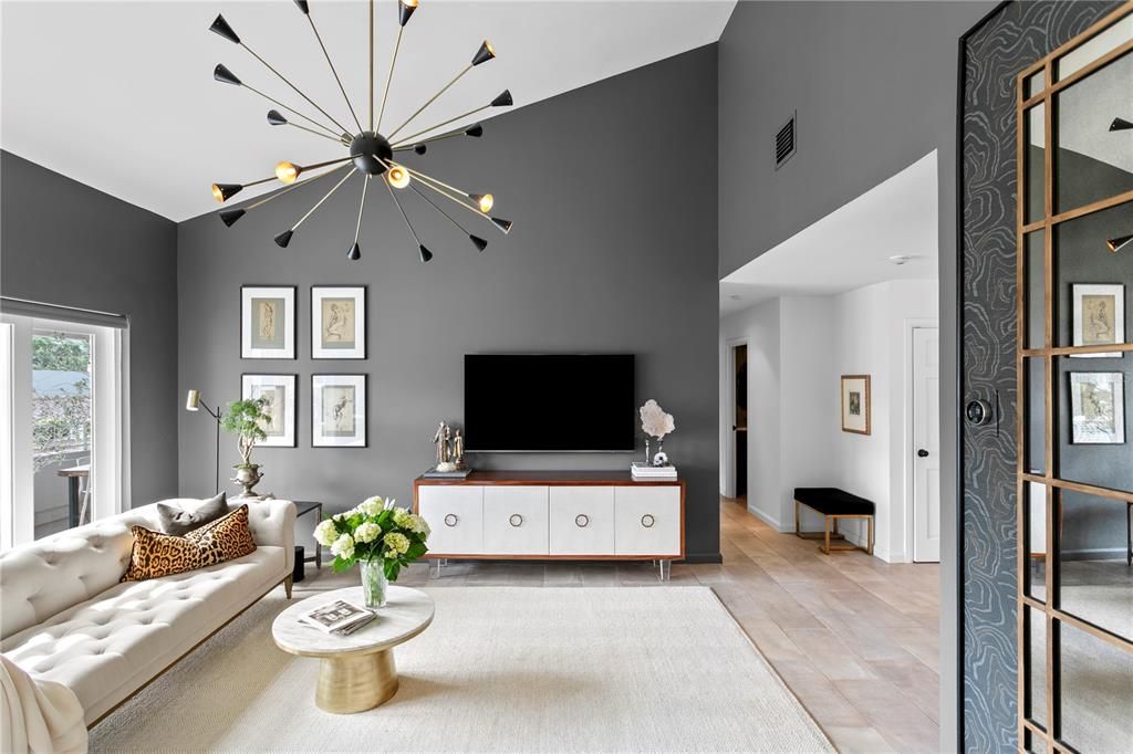 Activo con contrato: $818,000 (2 camas, 2 baños, 1401 Pies cuadrados)