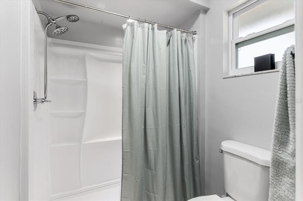 Active With Contract: $600,000 (4 beds, 3 baths, 2076 Square Feet)