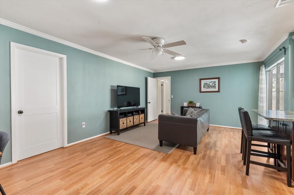 Active With Contract: $600,000 (4 beds, 3 baths, 2076 Square Feet)