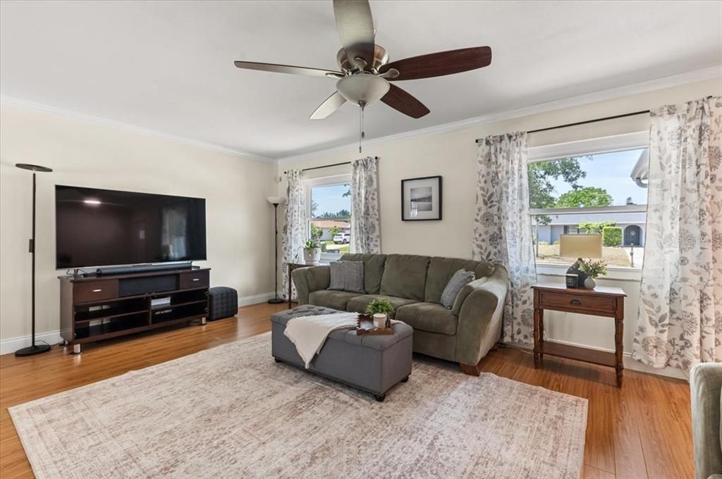 Active With Contract: $600,000 (4 beds, 3 baths, 2076 Square Feet)