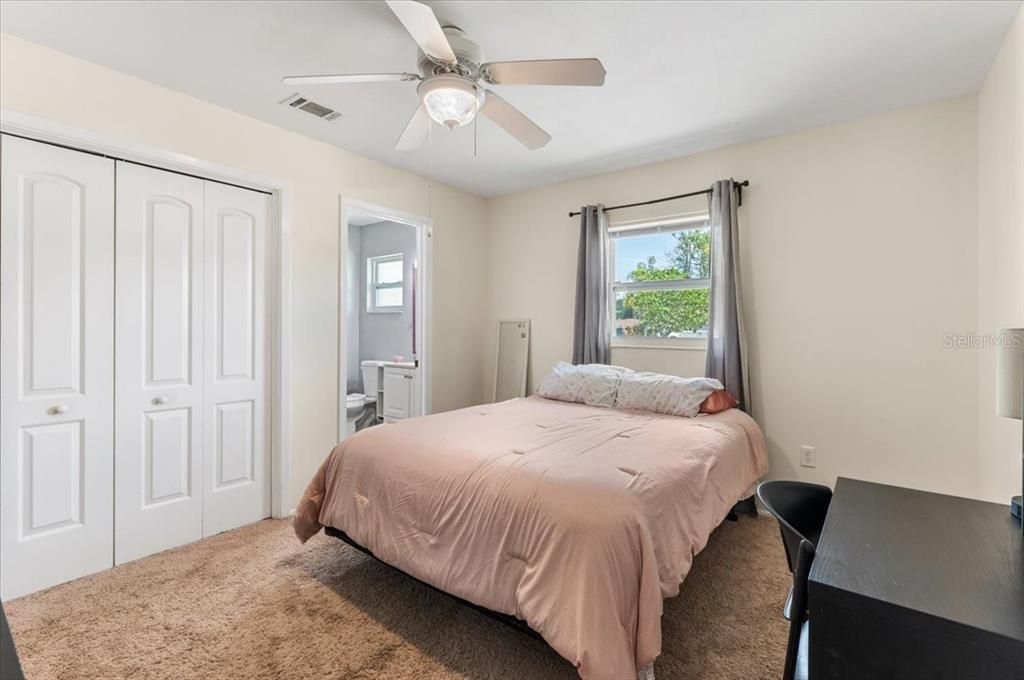 Active With Contract: $600,000 (4 beds, 3 baths, 2076 Square Feet)