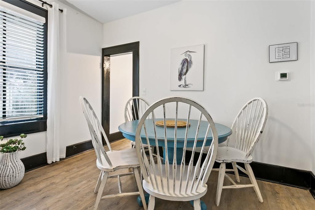 For Sale: $1,650,000 (7 beds, 3 baths, 3543 Square Feet)