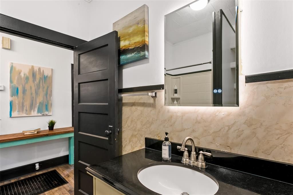 For Sale: $1,650,000 (7 beds, 3 baths, 3543 Square Feet)