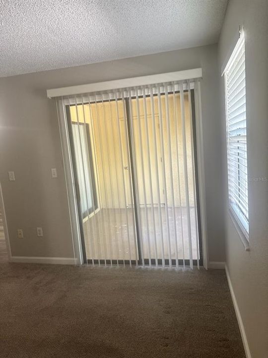 For Rent: $1,900 (3 beds, 2 baths, 1155 Square Feet)