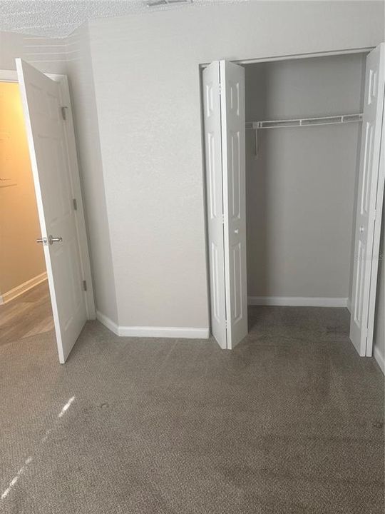 For Rent: $1,900 (3 beds, 2 baths, 1155 Square Feet)