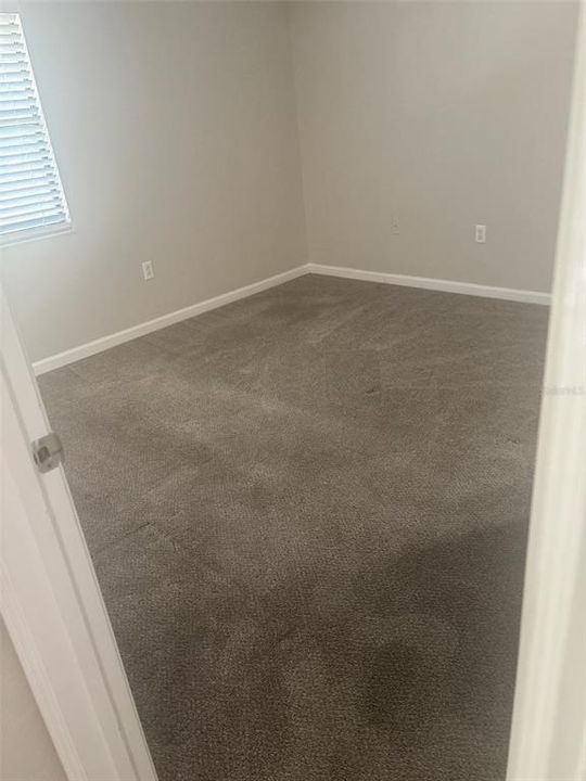 For Rent: $1,900 (3 beds, 2 baths, 1155 Square Feet)