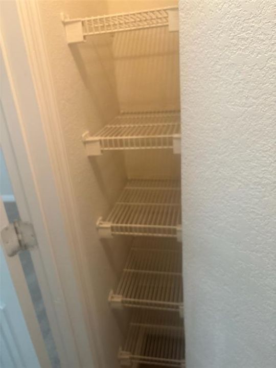 For Rent: $1,900 (3 beds, 2 baths, 1155 Square Feet)