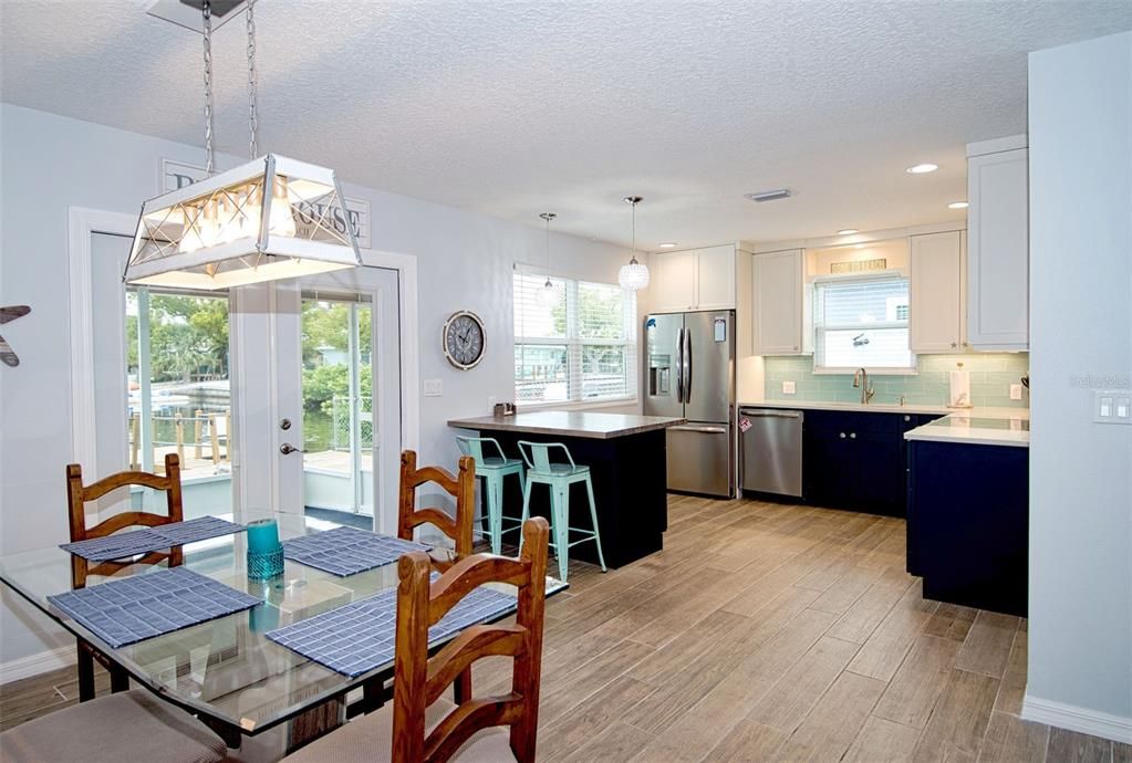 En Venta: $474,000 (2 camas, 2 baños, 1214 Pies cuadrados)