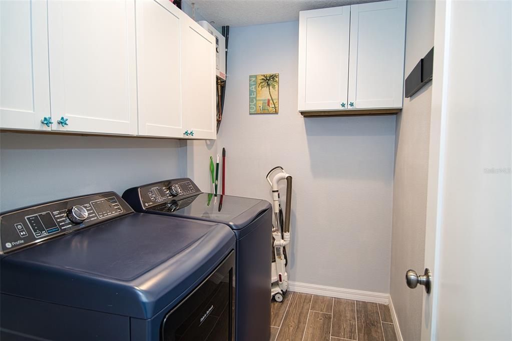 En Venta: $474,000 (2 camas, 2 baños, 1214 Pies cuadrados)