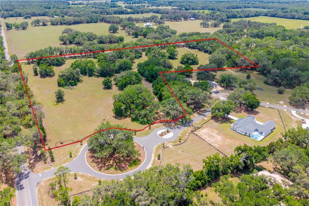 На продажу: $1,250,000 (25.02 acres)