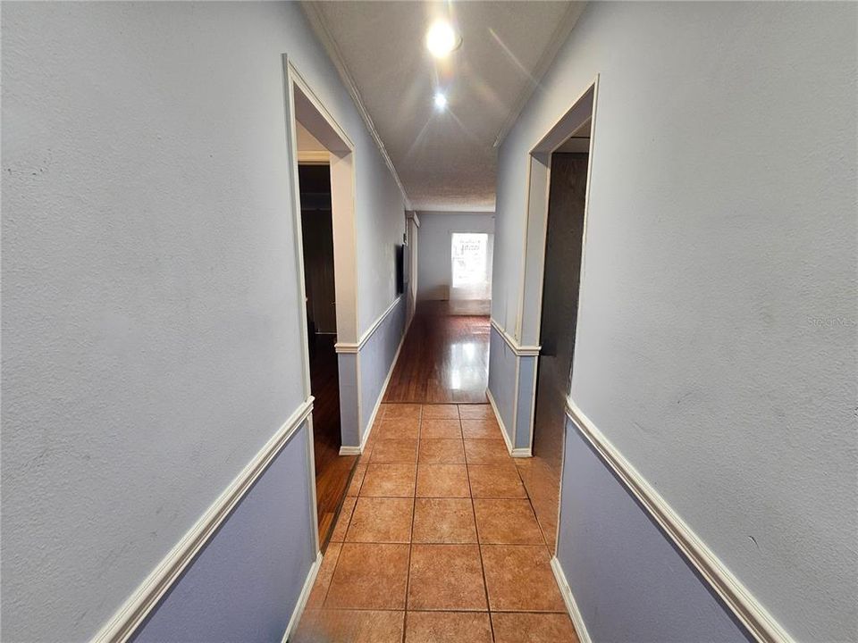 For Sale: $126,000 (1 beds, 1 baths, 620 Square Feet)
